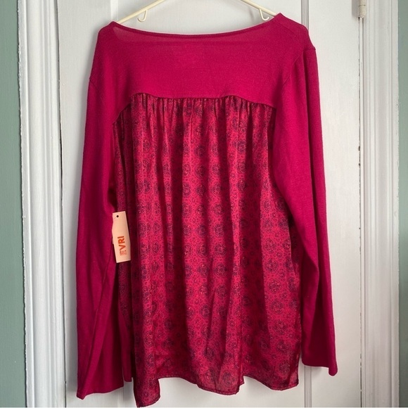 NWT- Plus Size EVRI Mixed Media Top - Size 0X - Picture 6 of 8